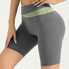 Peach color-blocking five-point pants