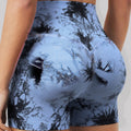  Blue tie - dye